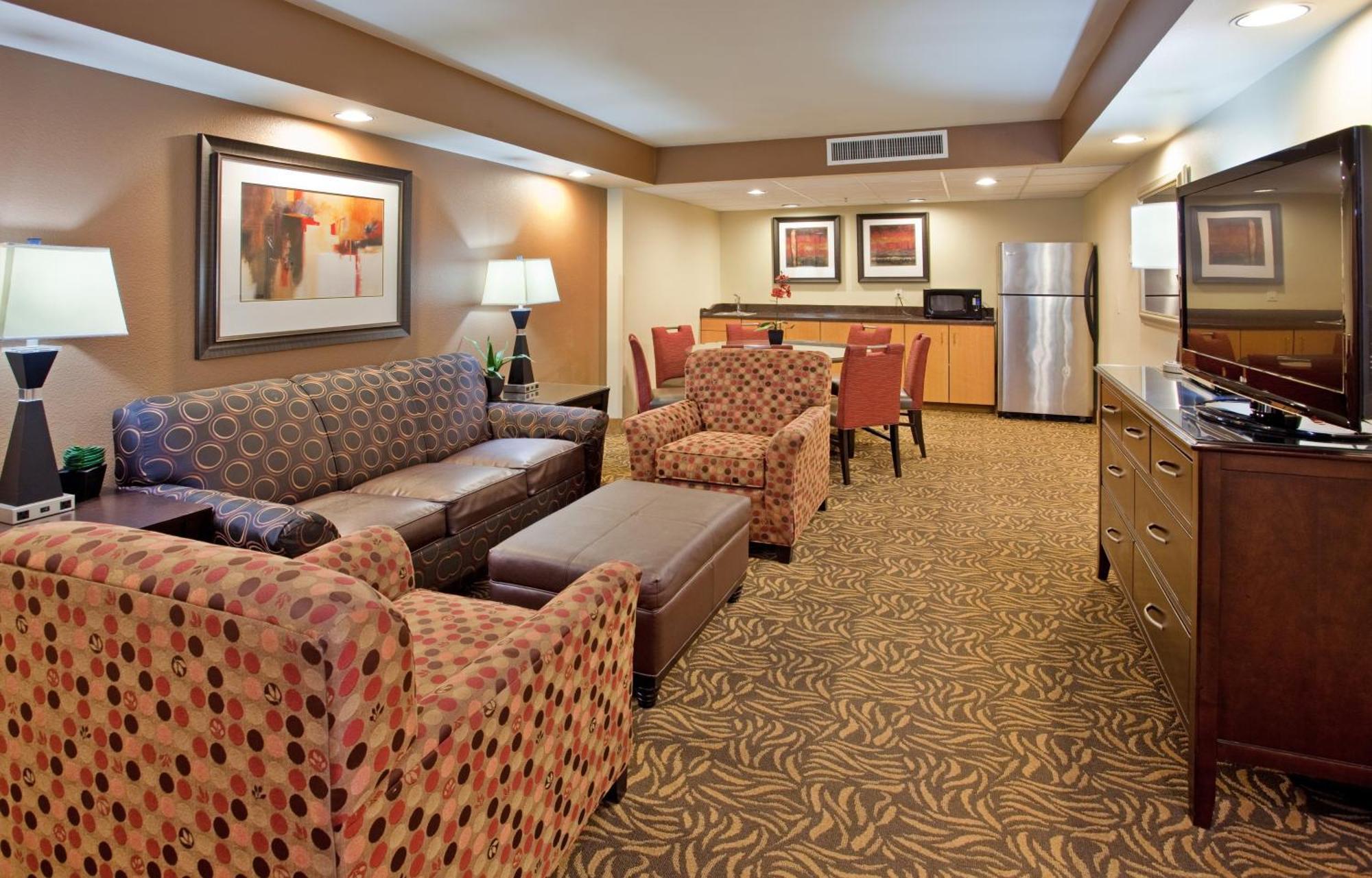Holiday Inn Kearney By Ihg Exterior foto